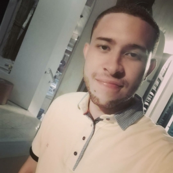 Carlos J Prestan S