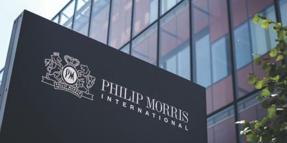 Philip Morris impulsa la guía de ingresos a medida que aumentan los vientos de cola