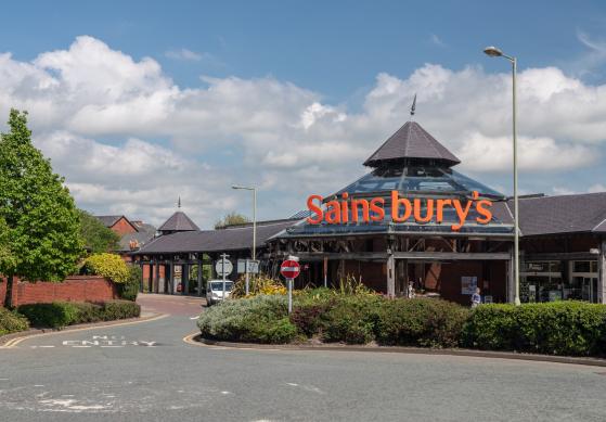 Las ventas subyacentes de Sainsbury’s subieron un 9,8%: “la inflación de los alimentos está empezando a caer”