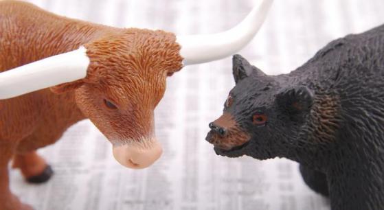 Los toros y osos de la semana de Benzinga: Apple, Coca-Cola y más