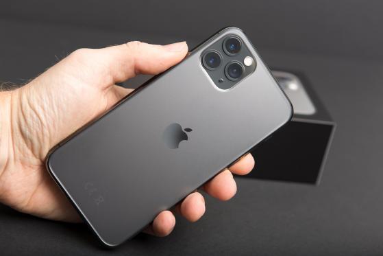 Apple acaba de lanzar el iPhone 15, pero ¿es suficiente para el precio de sus acciones?