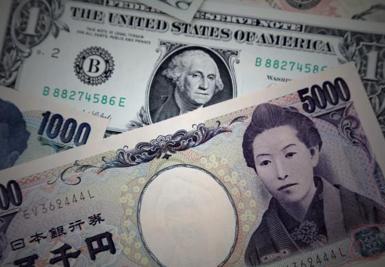 Última hora: El yen alcanza mínimos de casi cuatro décadas frente al dólar, el euro y la libra