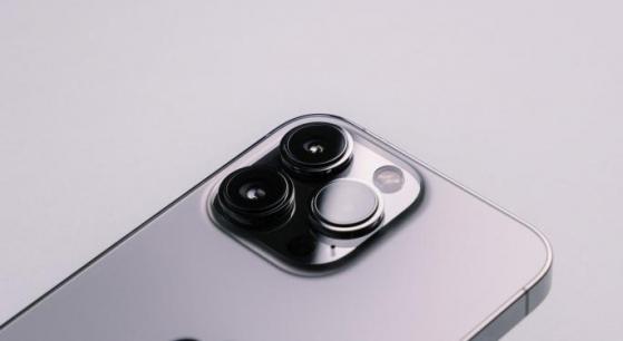 Apple reducirá la producción del iPhone 13 por falta de chips