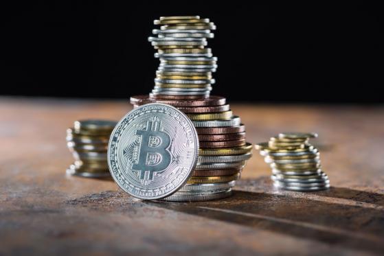 El precio de Bitcoin alcanza los 40.000 dólares a medida que la venta de tokens Memeinator gana popularidad